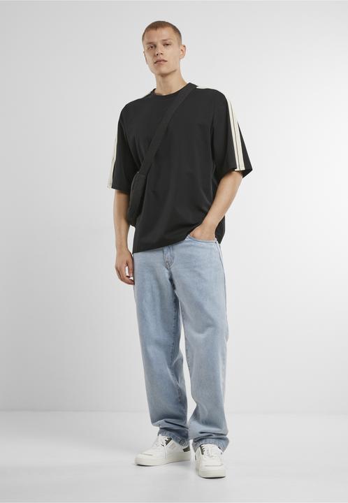 Produktbild Urban Classics Tennis Core Tee - 189363 (M)