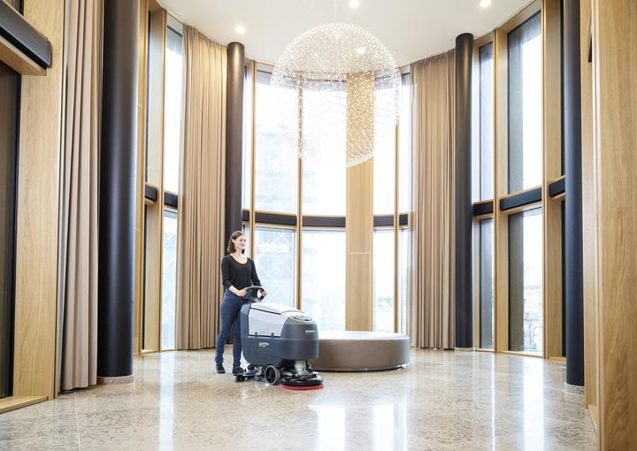 Actual product image Nilfisk Automatinis scrubber/dryer SC401 43 E (Scrubber-dryer)