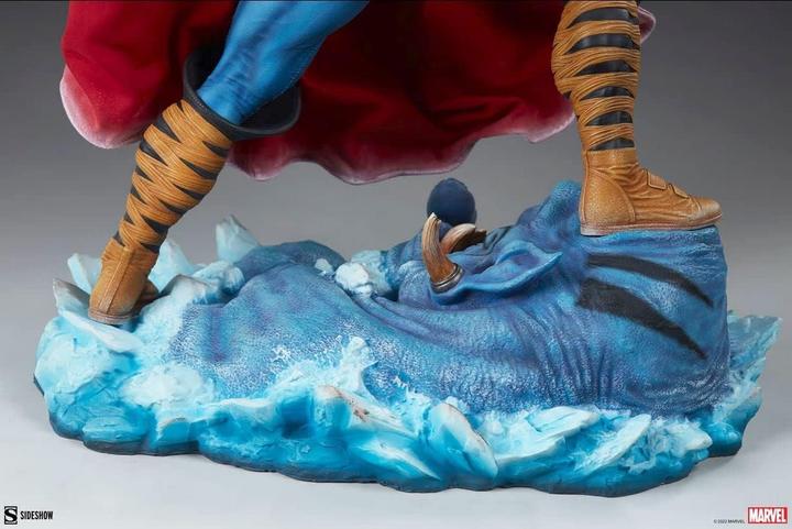Actual product image Sideshow Marvel statuette Premium Format 1/4 Thor 56 cm