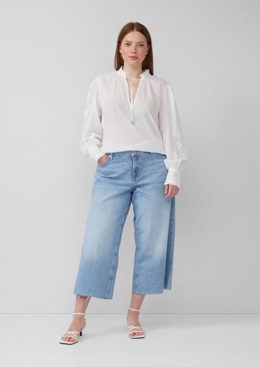 Produktbild S.Oliver Bluse Leichte Baumwollbluse mit Stickerei am Ärmel (54)