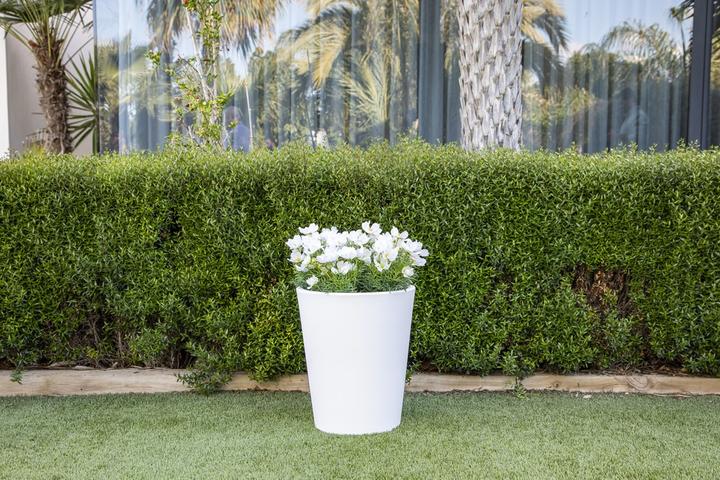 Image du produit Newgarden GERBERA 45 Cache-pot, Grand bac haut, rond ø45x54cm taupe 55L avec réservoir d'eau extérieur (45 cm)