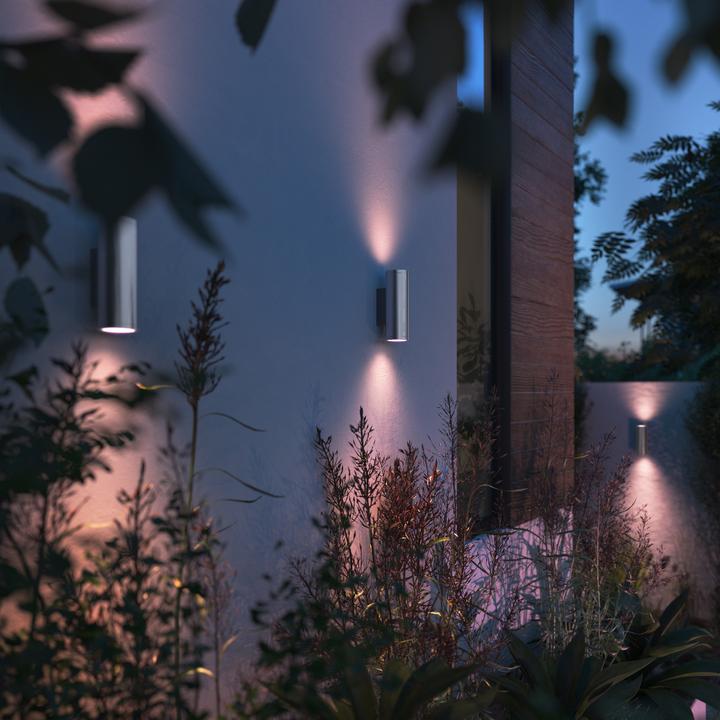 Actual product image Philips Hue Appear (1200 lm, IP44)