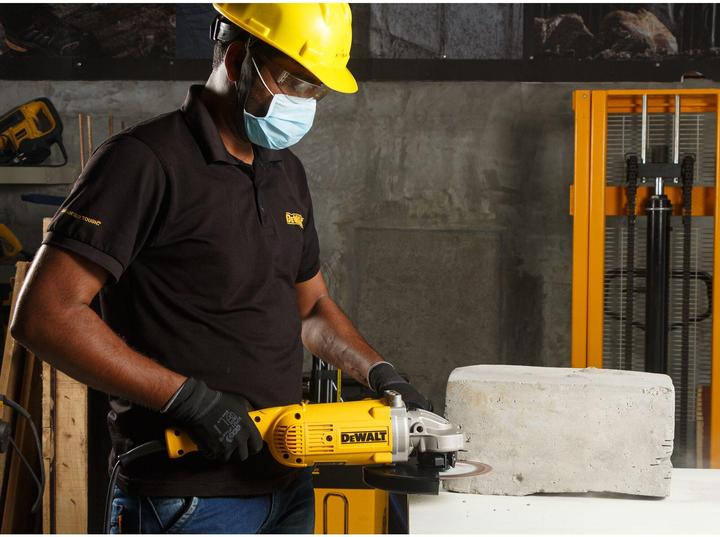 Actual product image DeWalt DWE496QS 230mm angle grinder (230 mm)