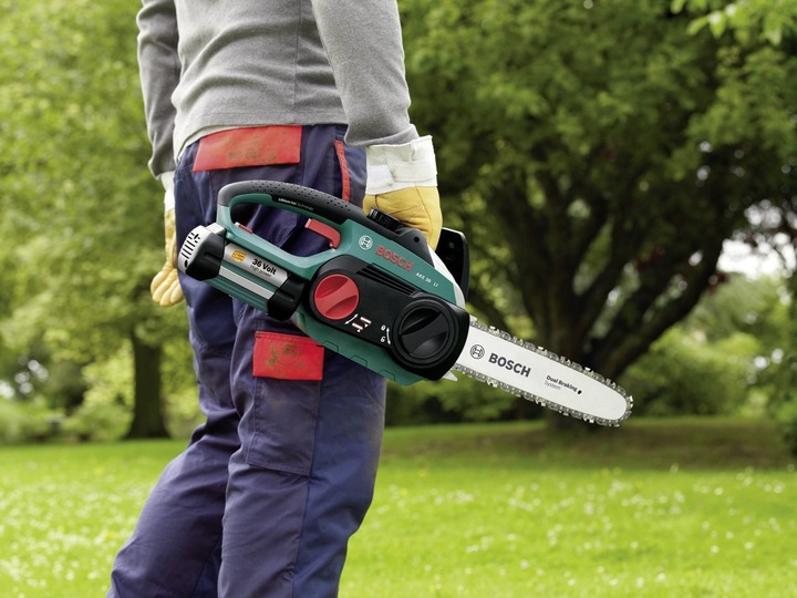 Produktbild Bosch Home & Garden AKE 30 LI - ohne Akku (Akku Kettensäge)