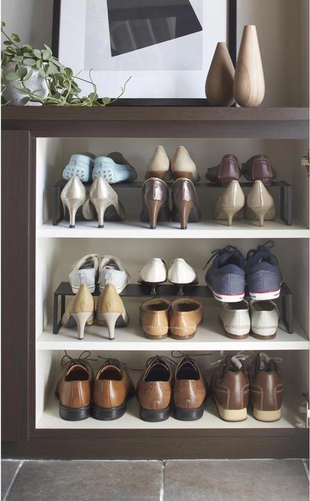 Produktbild Yamazaki Ausziehbares Schuhregal FRAME (60 x 12 x 10 cm)
