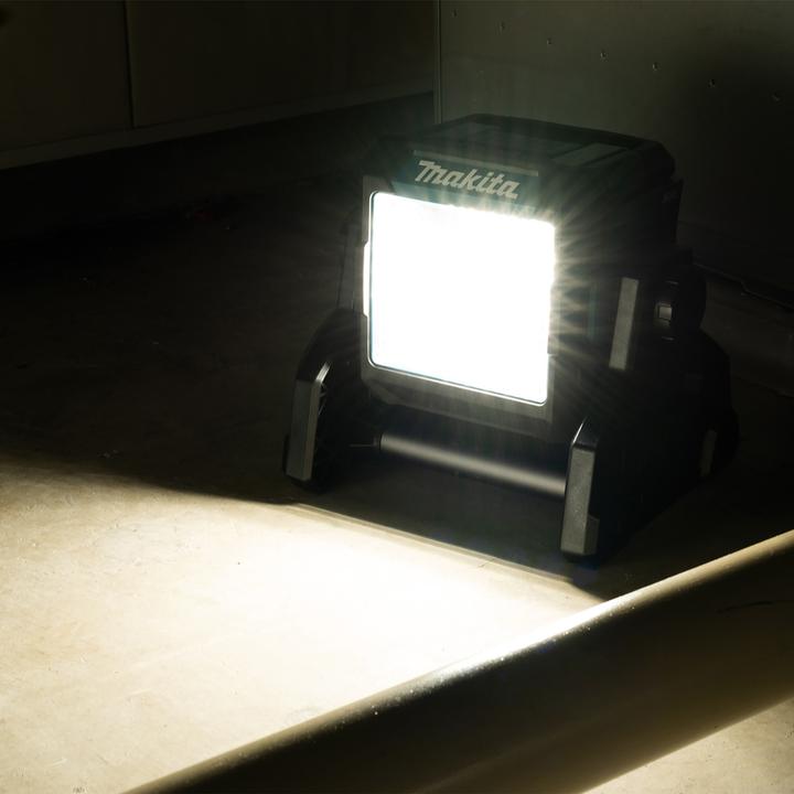 Produktbild Makita ML003G (1100 lm)