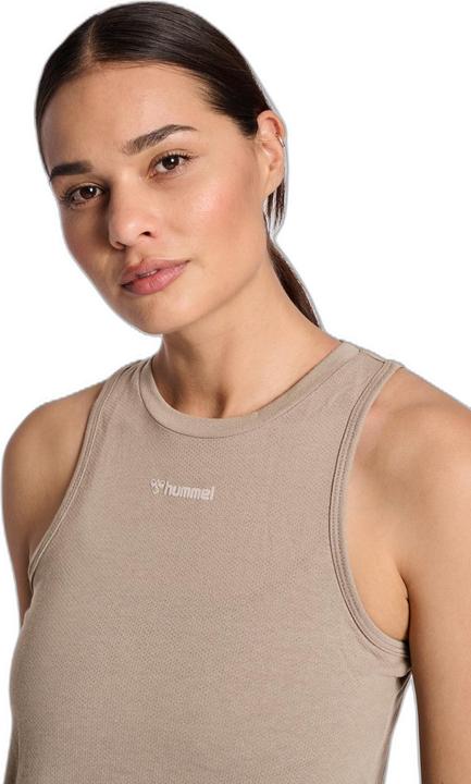 Actual product image hummel Mt Vanja Top (S)