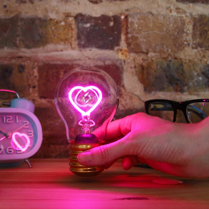 Actual product image Suck UK Light bulb heart