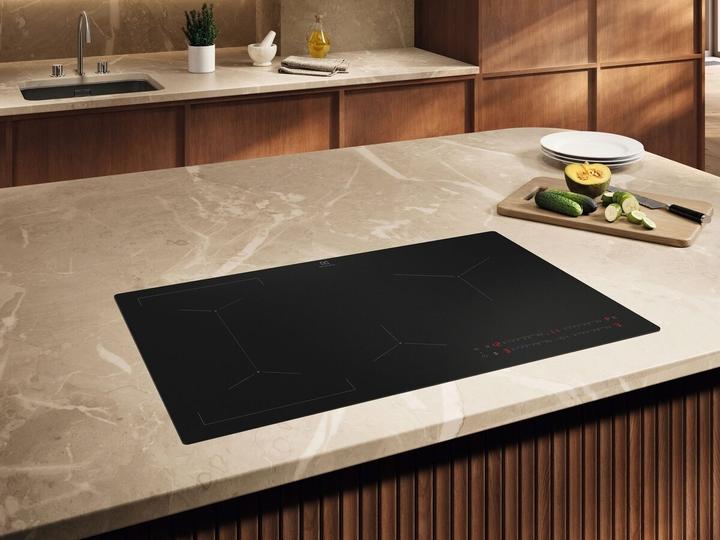 Actual product image Electrolux EIV83443CT (78 cm, Induction hob)