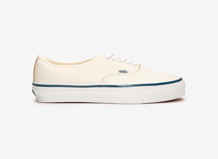Image du produit Vans OTW Authentic 44 *Siped Vibram* Marshmallow (42.5)