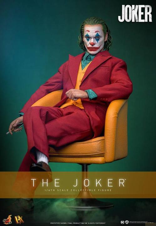 Actual product image Hot Toys Joker Movie Masterpiece Action Figure 1/6 The Joker 30 cm