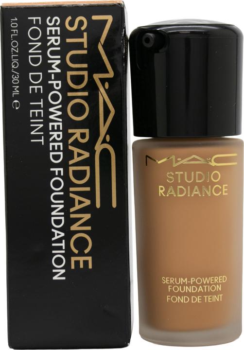 Image du produit MAC Cosmetics M.A.C. Studio Rad Serum Pow Fond de Teint NC30 (NC30)