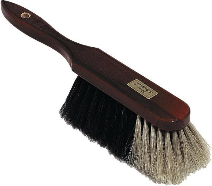 Produktbild Nölle Handfeger Rosshaar Länge 310 mm Buchenholz mit Aufhängeloch (1 Stk.)