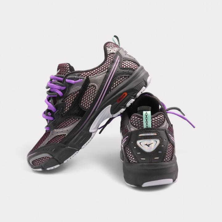 Produktbild Mizuno MXR Black Valerian (44.5)