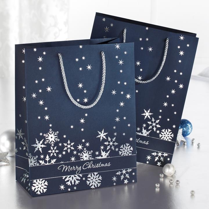 Actual product image Sigel Gift Bag Silver GT110 Snowflakes,260x330x125mm 3pcs. (Gift bag, 3 x)