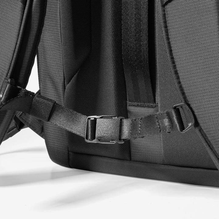 Produktbild tomtoc UrbanEX-T77 Laptop Backpack, 32L, black (32 l)