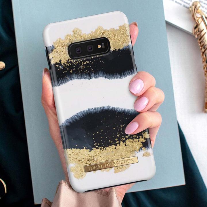 Image du produit iDeal Of Sweden Gleaming Licorice (Samsung Galaxy S10e)