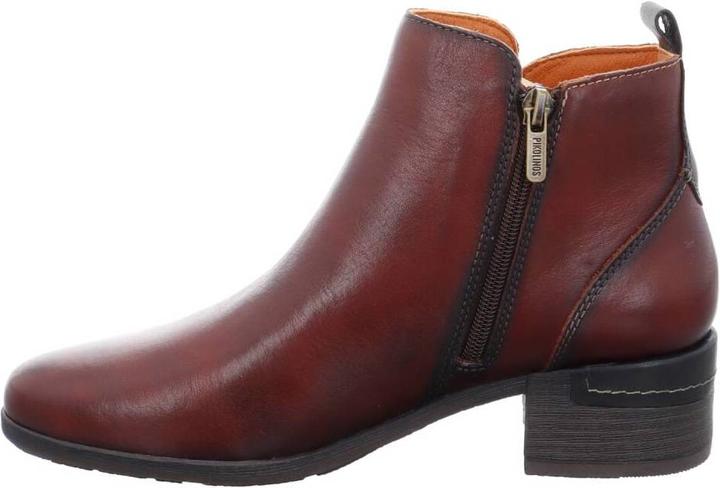 Actual product image Pikolinos Malaga (41)