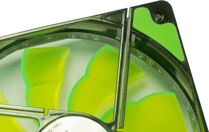 Actual product image Intertech L12025 - 120mm fan - green 1200rpm 33 LED spiral effect rubberized pads fluid sleeve bearing... (120 mm, 1x)