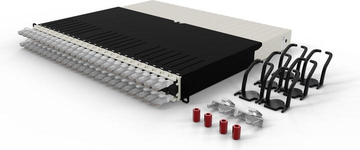 Produktbild PATCHBOX one / 8RU / Cat 6A, UTP, 0.8 m, Weiss (UTP, CAT6a, 0.80 m)