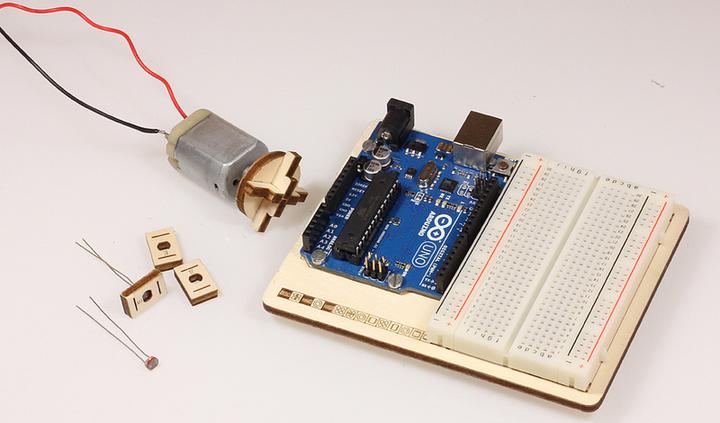 Actual product image Arduino Starter Kit German