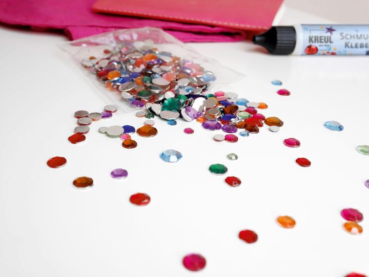 Image du produit Kreul Schmucksteinkleber (161 g, 125 ml)