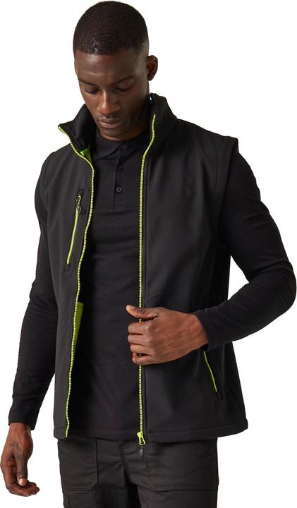 Actual product image Regatta Mens Navigate Softshell 2 Layer Body Warmer (M)