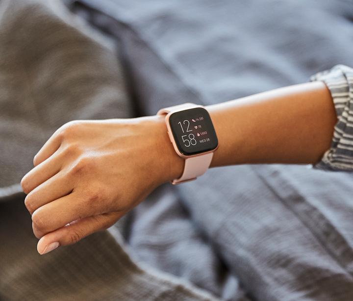 Produktbild Fitbit Versa 2 (40 mm)