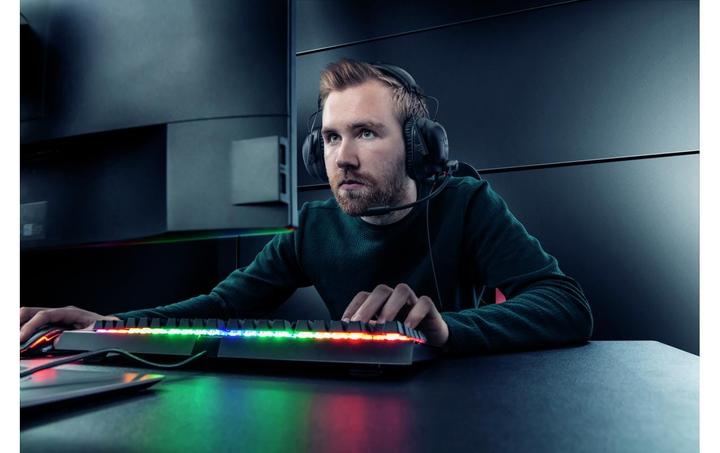 Produktbild Trust Headset GXT 444 Wayman Pro Gaming Schwarz (Kabelgebunden)