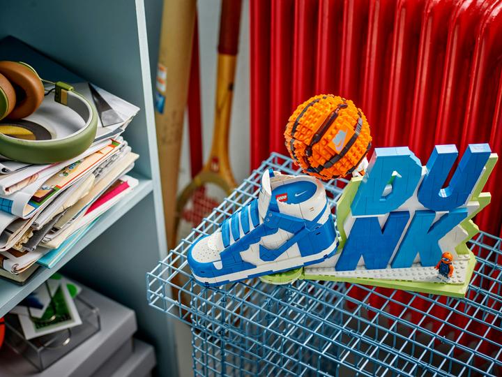 Produktbild LEGO Nike Dunk x Set (43008)
