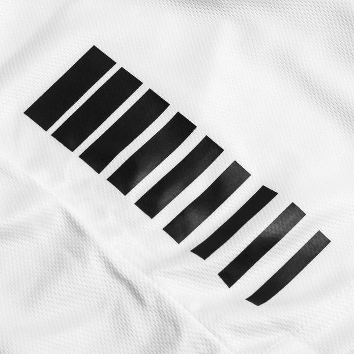 Actual product image Select short onaco (M)