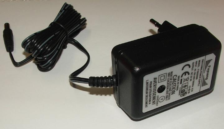 Produktbild Fuyuang Netzteil AC/DC-Adapter 5V DC 2000mA 5.5mm*2.1mm