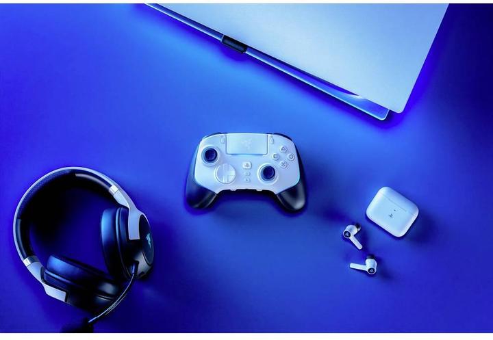 Produktbild Razer Wolverine V2 Pro (PC, PS5)