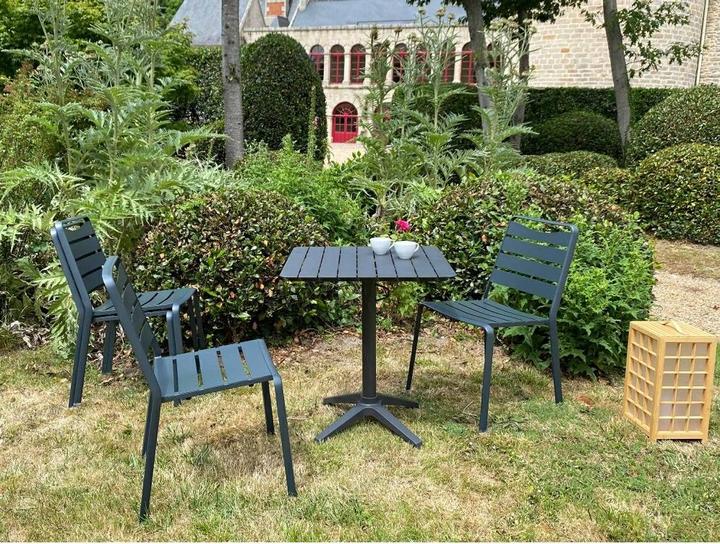 Image du produit Ezeis 1 set (1 table + 4 chaises) (67 x 75 x 67 cm)