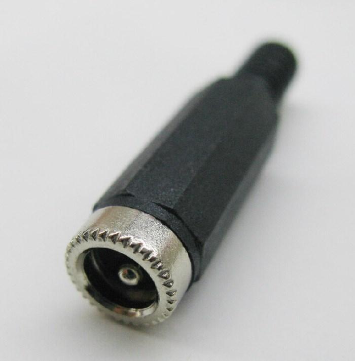 Actual product image OEM DC-socket 5.5mm 2.1mm solder version