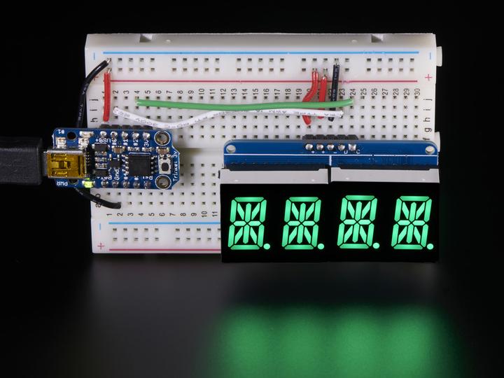 Produktbild Adafruit Alphanumerisches Display Grün 4 Zeichen I2C (Display)