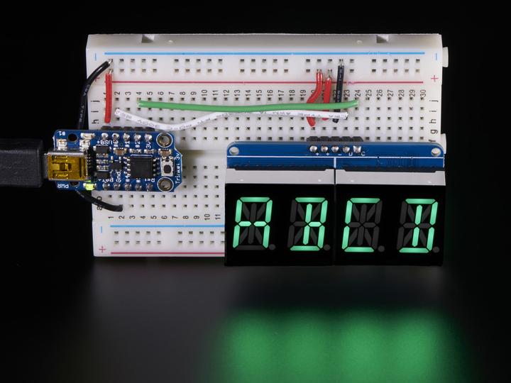 Produktbild Adafruit Alphanumerisches Display Grün 4 Zeichen I2C (Display)