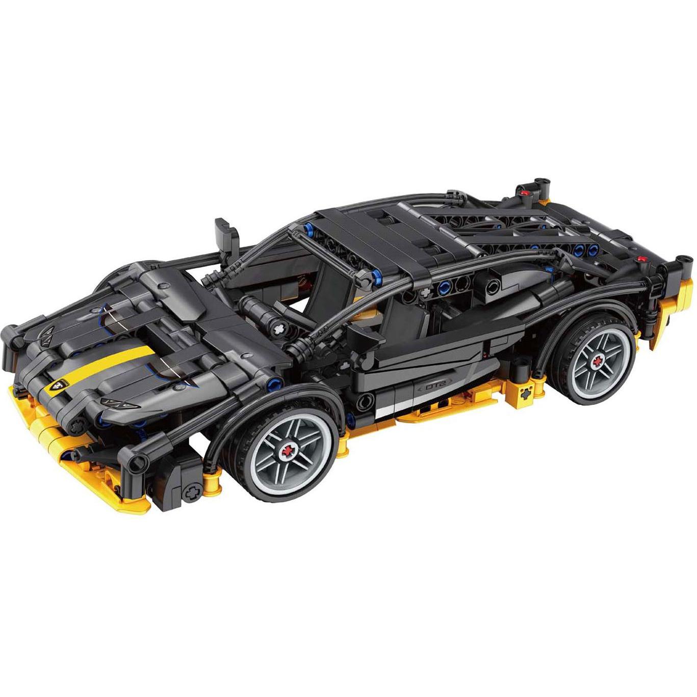 Lobbes Bausatz „ Pull back “ – 589 Teile.