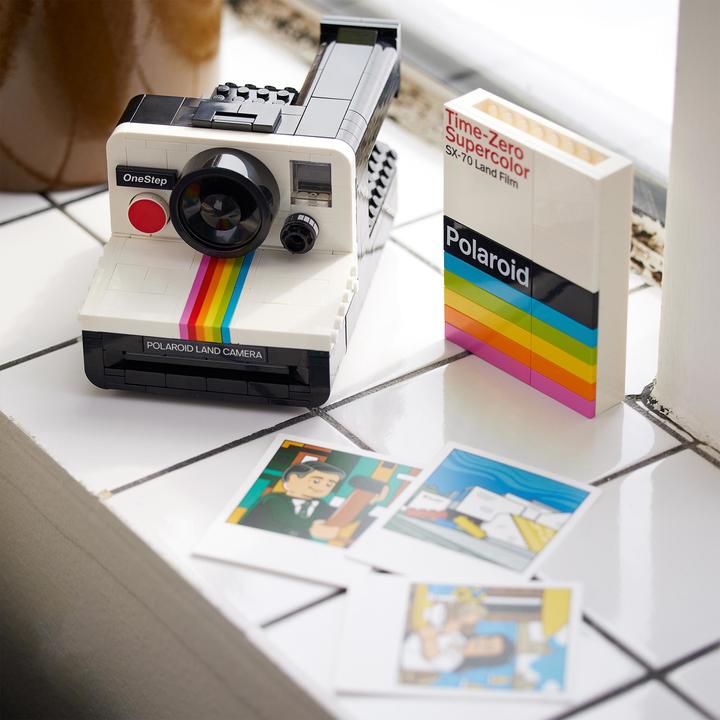 Produktbild LEGO Polaroid OneStep SX-70 Sofortbildkamera (21345, LEGO Ideas)