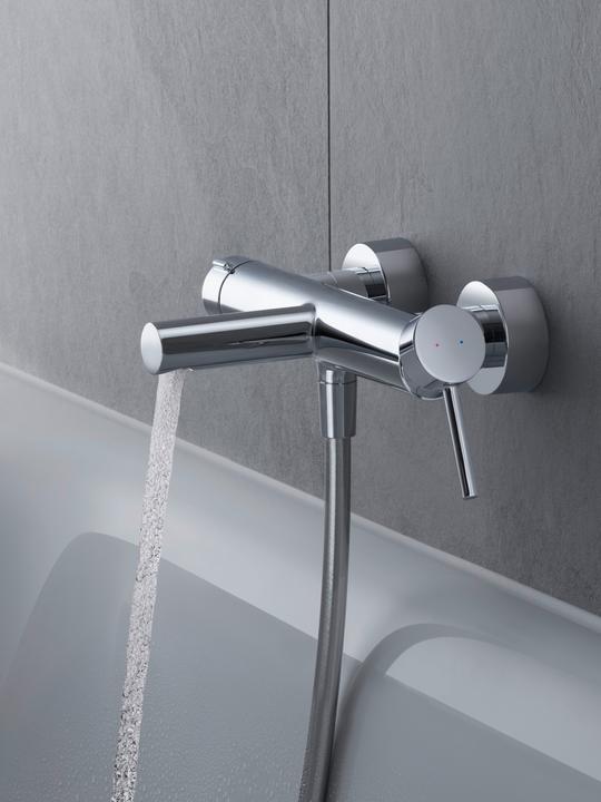 Actual product image Duravit Circle single lever bath mixer, projection 185 mm, exposed, chrome, CE5230000010