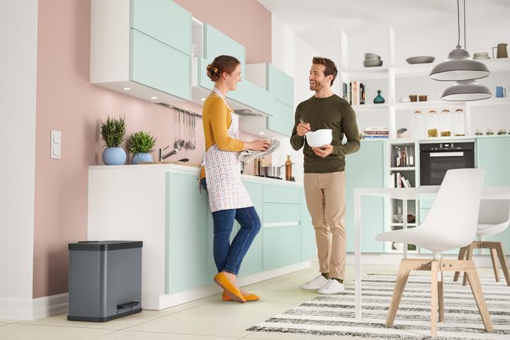 Produktbild Hailo Öko trio Plus L, Tret-Mülltrenner, 3x9 ltr, Dunkelgrau, matt (27 l)