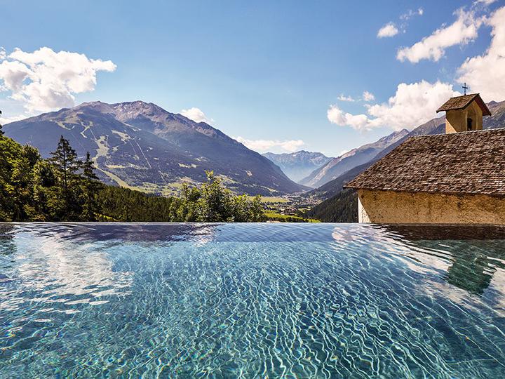 Immagine prodotto Smartbox 1 giorno ai Bagni Vecchi di Bormio: ingresso per 2 persone con pranzo e kit spa (2 pers.)
