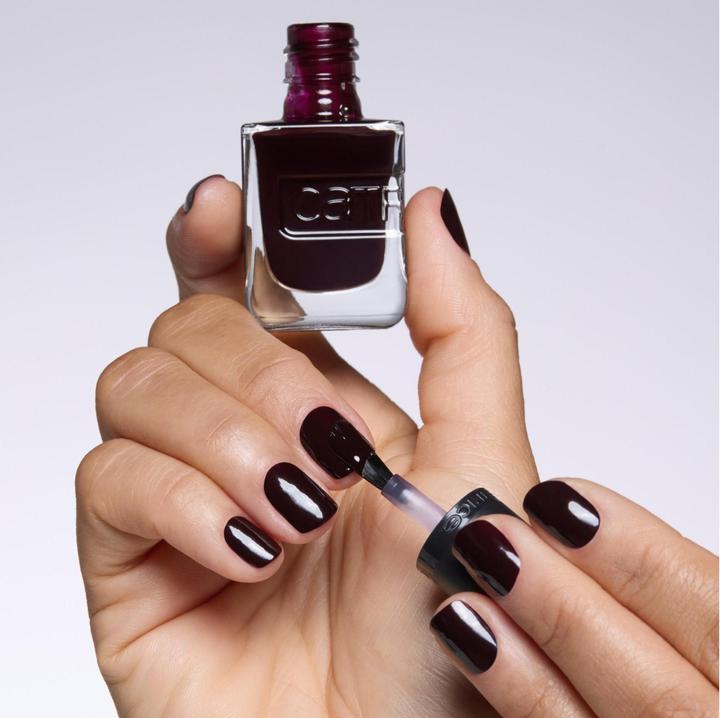 Image du produit Catrice Gel Affair Nail Lacquer No. 022 Red Long-Lasting Easy (022 Cherry Is The New Black, Vernis à ongles effet gel)