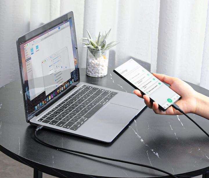 Produktbild Aukey USB-C - USB-C cable, PD 60W, 1 m (1 m, USB 3.2 Gen 1, 60 W)