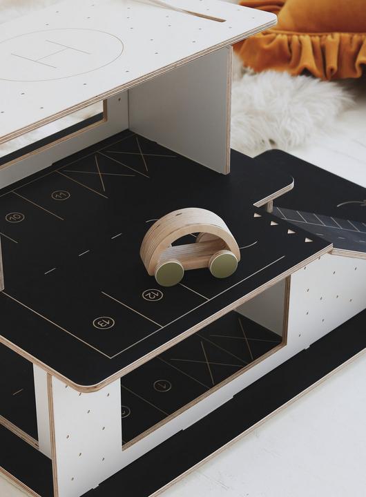 Actual product image Montessori Wooden garage, parking garage for cars, modular wooden construction ® Natural