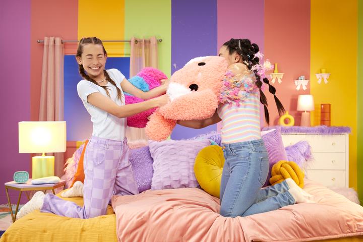 Produktbild MGA Fluffie Stuffiez Pillow Fight- Bunny (31.75 cm)