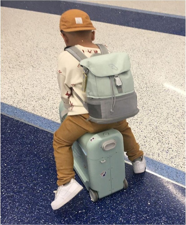 Actual product image Stokke BedBox™ + Crew BackPack™ Travel Set White/White (23 l)