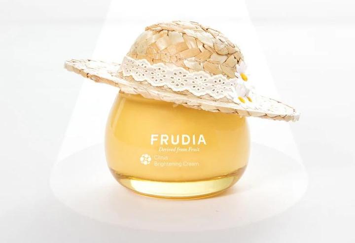 Actual product image Frudia Citrus Brightening Cream rozświetlający krem do twarzy 10g (10 ml, 24h cream)