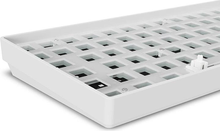 Actual product image Sharkoon SGK50 S2 Barebone wh (DE, Cable)