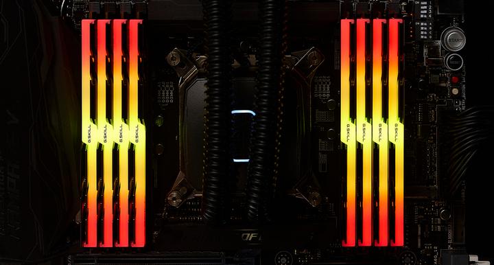 Immagine prodotto G.Skill Trident Z RGB (8 x 32GB, 3600 MHz, DDR4-RAM, DIMM)